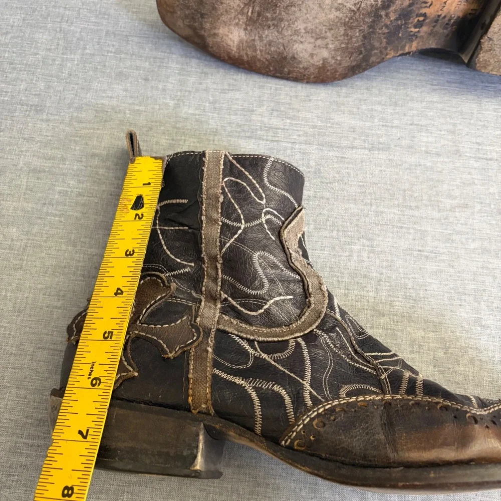 Mark Nason Boots Mens 11 Brown Rock Lir Italian‎ Leather Cross Embroidered Ankle